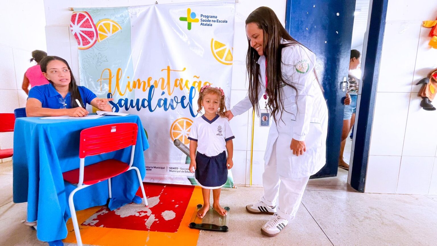 Prefeitura de Atalaia leva ações de saúde para escola do Povoado Chã de Jaqueira