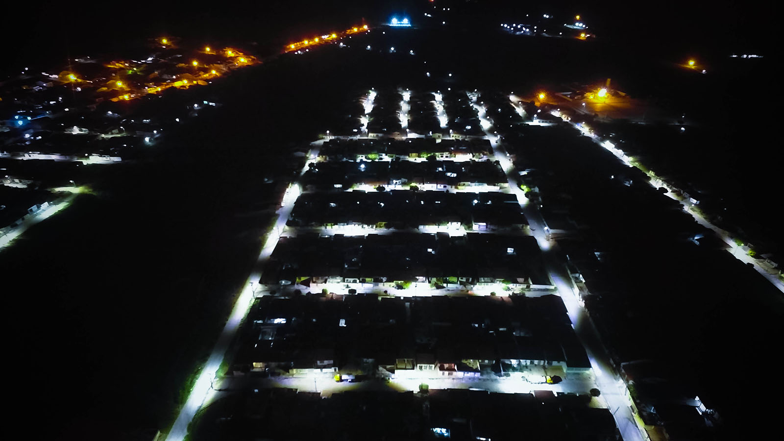 Cohab Nova e ruas adjacentes recebem nova iluminação de Led