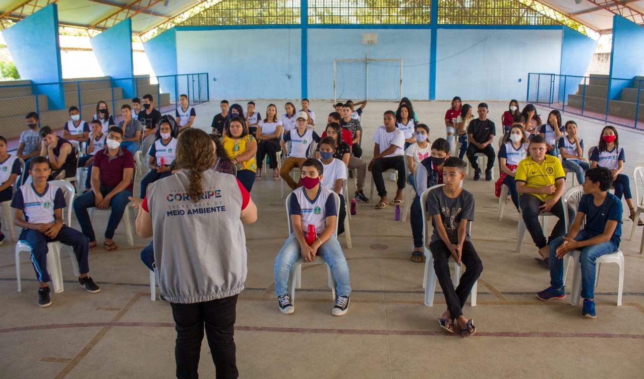 Dia Mundial de Proteção aos Manguezais é comemorado com semana de palestras nas escolas municipais