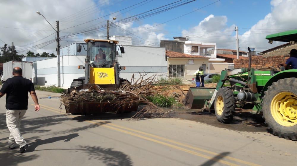 Mutirão de limpeza retira das ruas de Coruripe mais de 630 toneladas de lixo em cinco dias