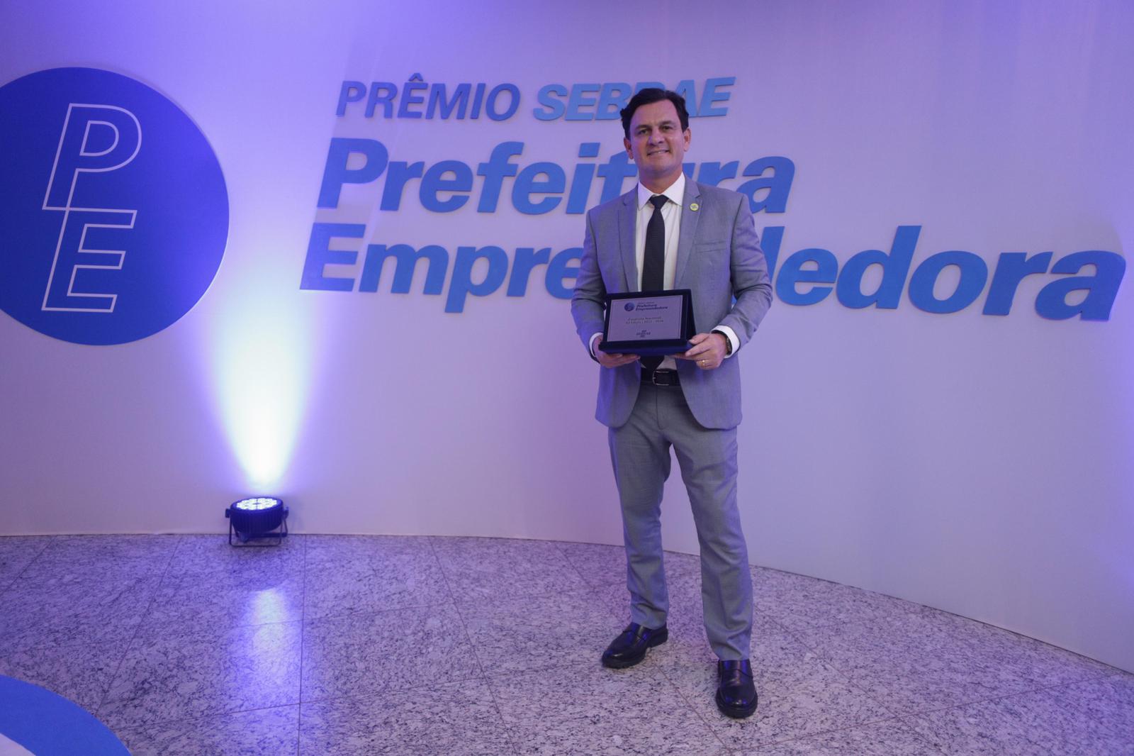 Em Brasília, Município de Coruripe representa Alagoas no 12º Prêmio Prefeitura Empreendedora