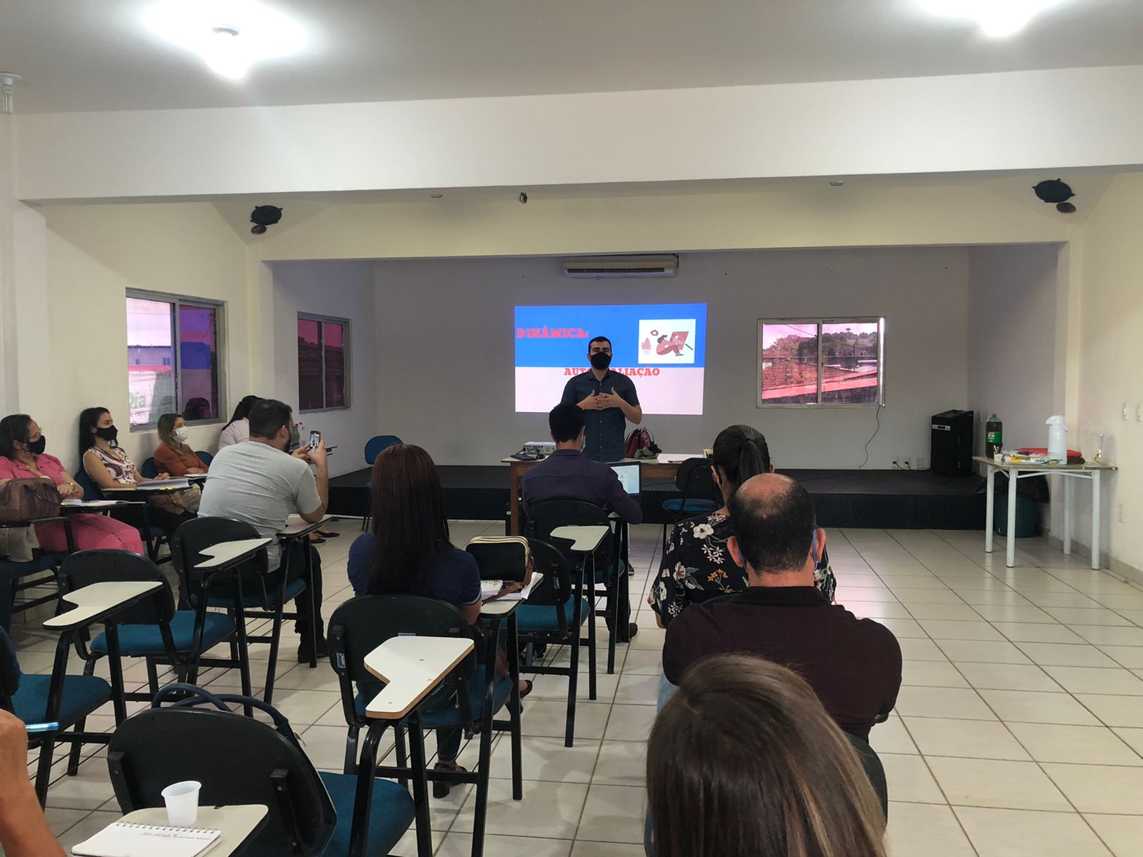 Volta às aulas: Reuniões alinham detalhes para a retomada das aulas de forma híbrida na rede municipal