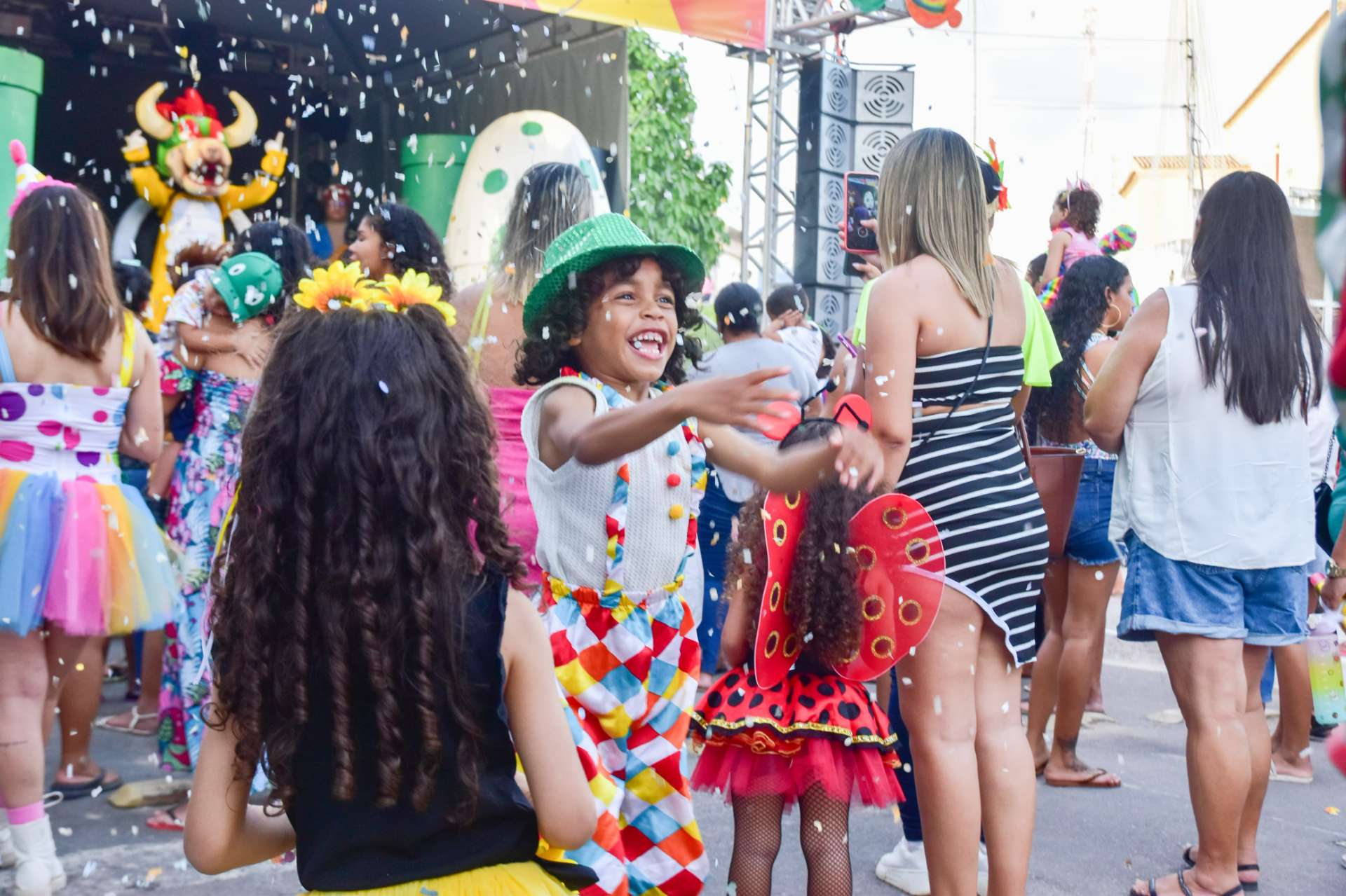 Prefeitura de Coruripe abre Carnaval 2024 Praia, Verão e Folia com o Bailinho a Fantasia