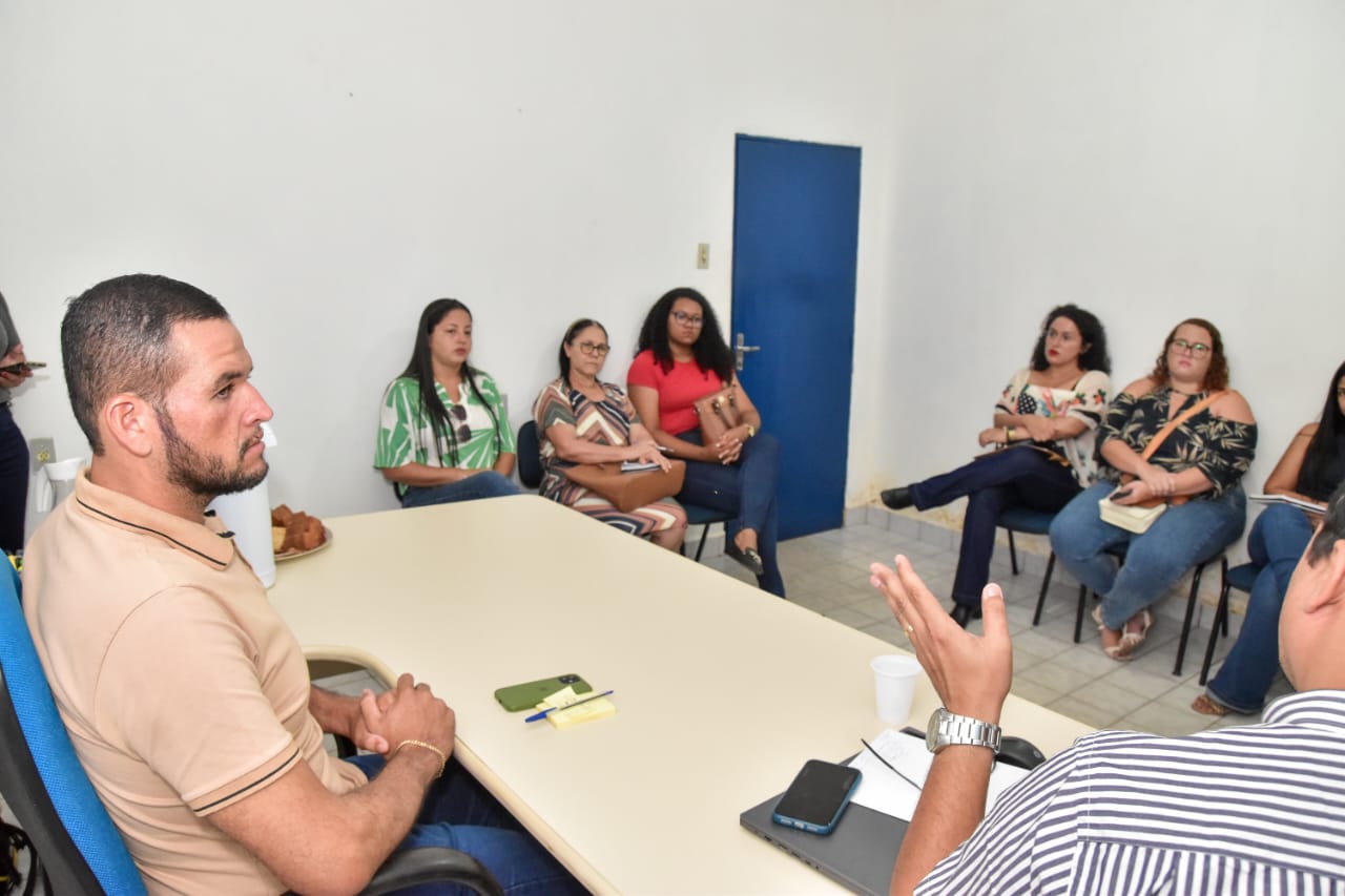 Secretaria de Agricultura realiza reunião para alinhar as estratégias de execução do PAA municipal 2024