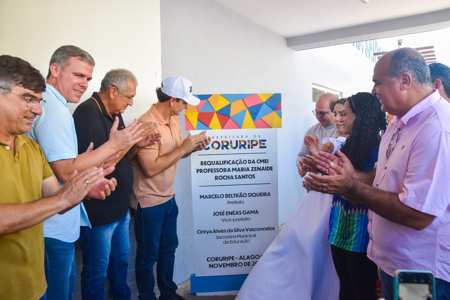 Prefeito Marcelo Beltrão entrega requalificação predial do CMEI Maria Zenaide