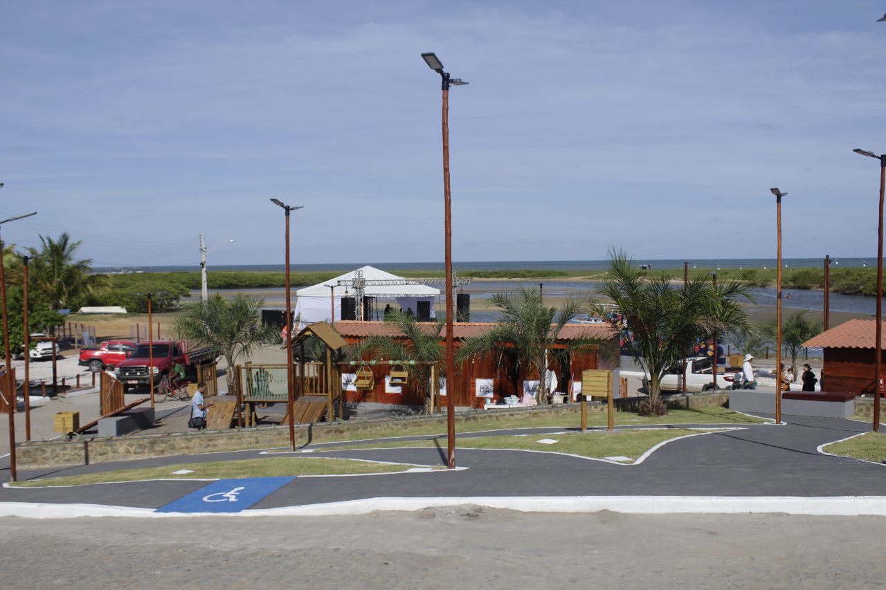 Requalificação da Orla de Barreiras resgata autoestima da população, promove o empreendedorismo e o turismo local