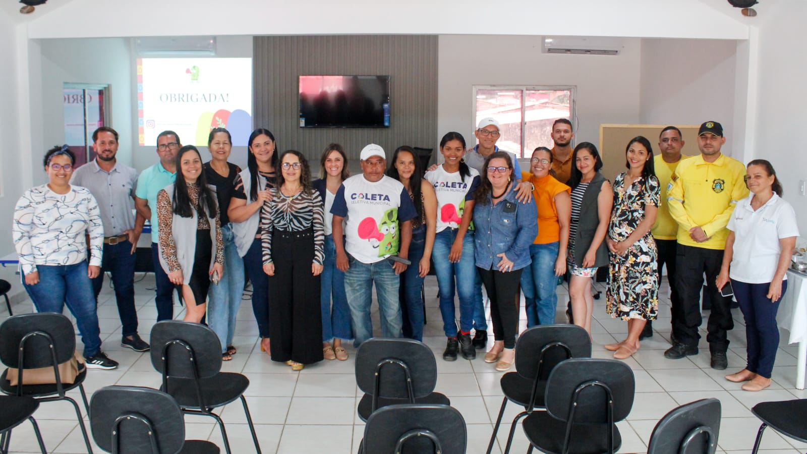 Representantes das secretarias municipais se reúnem para discutir implantação da coleta seletiva nas repartições públicas
