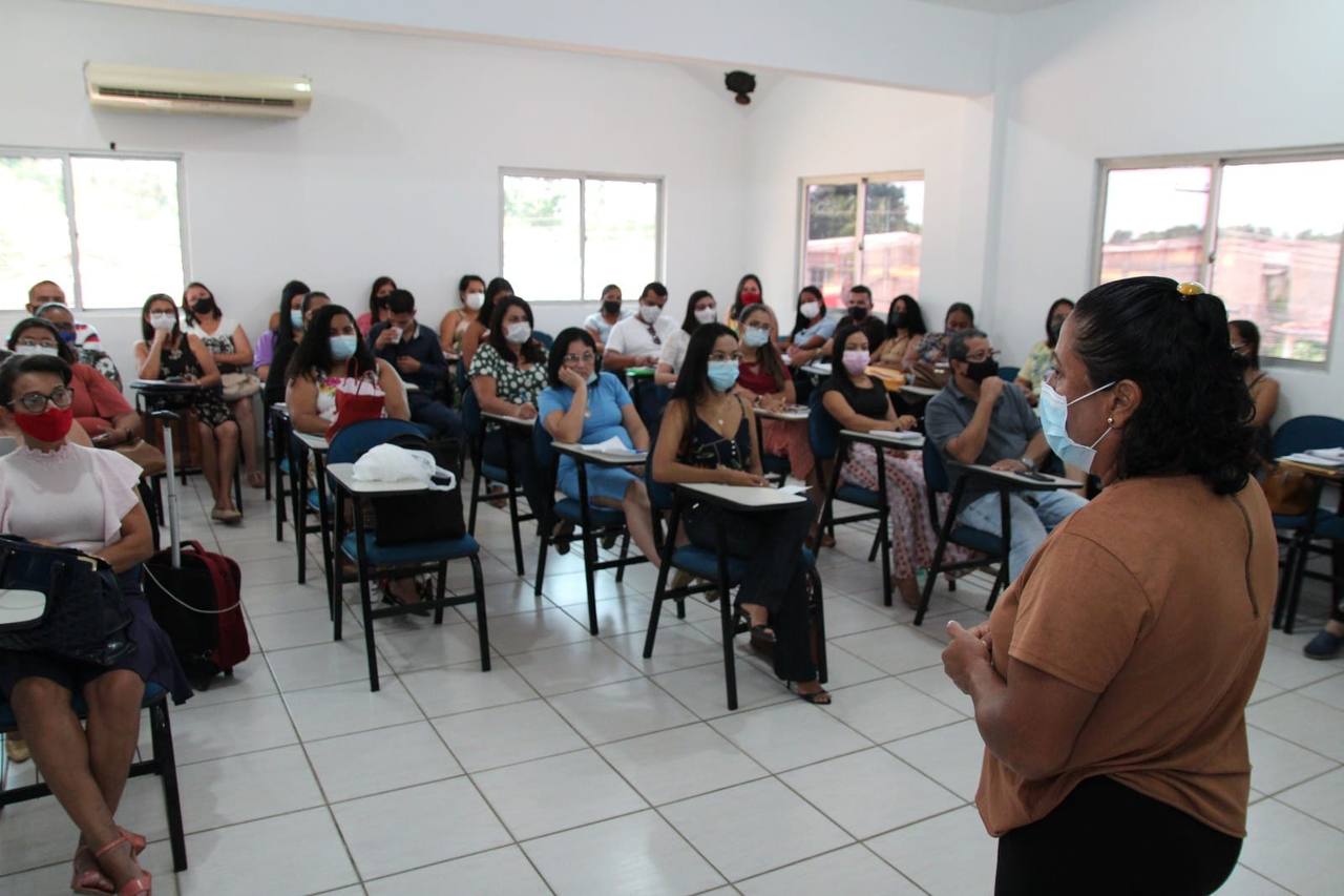 Reunião discute plano de ação do município para a implementação do Selo Unicef em Coruripe