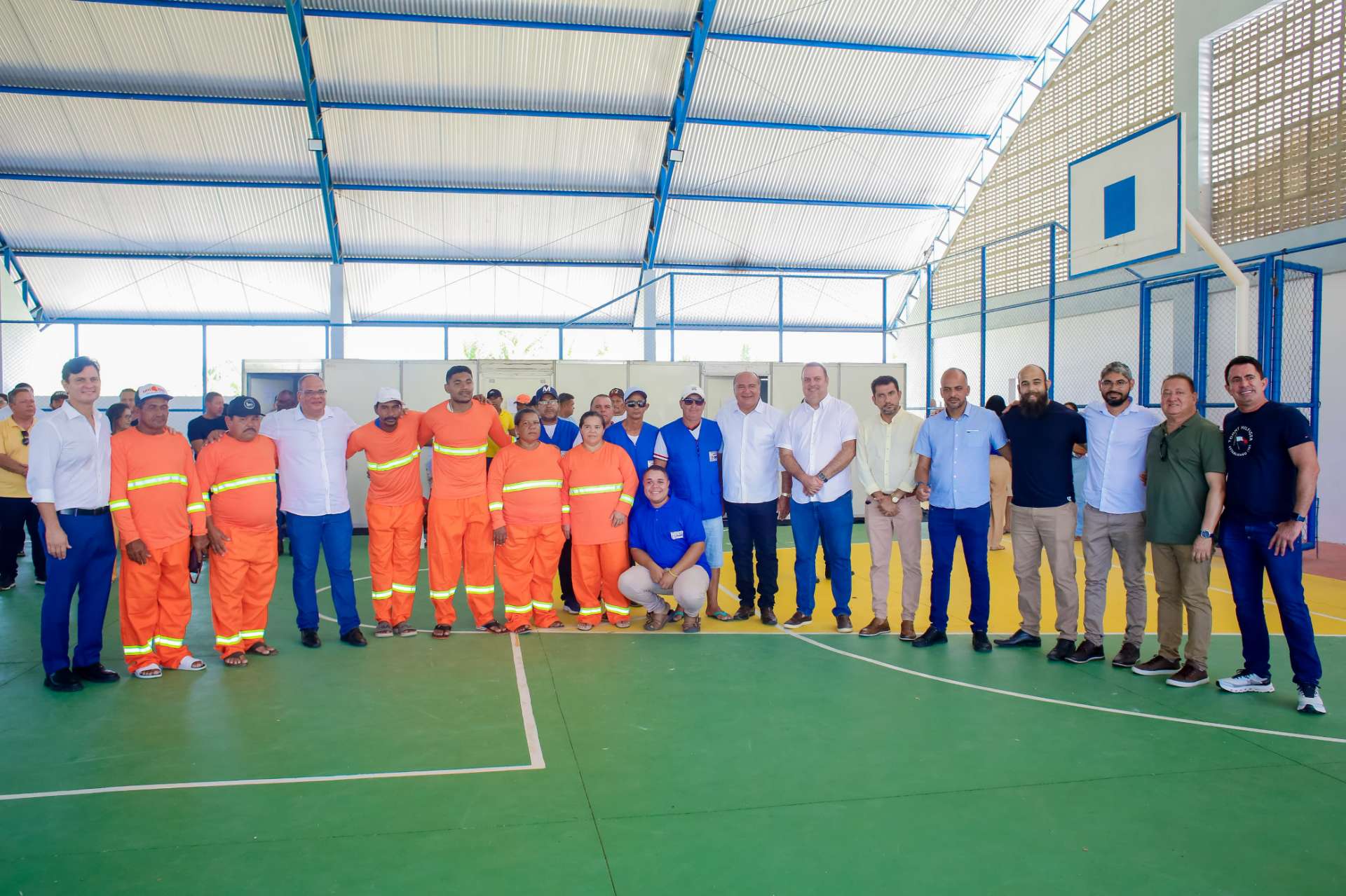 Coruripe Celebra o Dia do Gari com torneio, sorteio de brindes mutirão de saúde