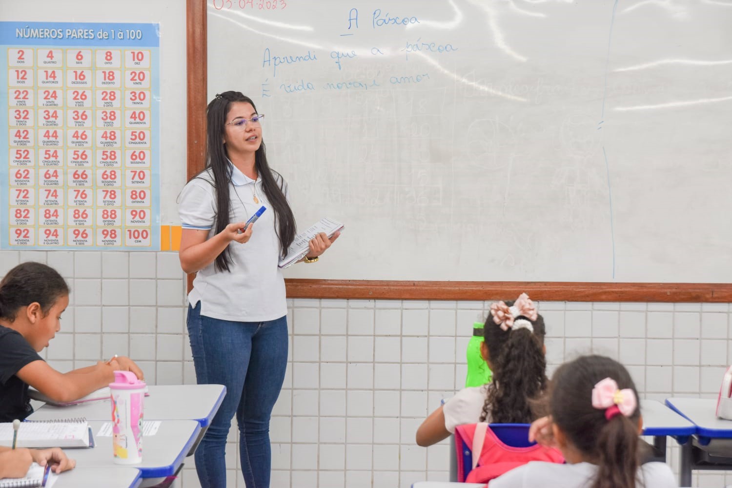 Professora de Pindorama participa de avaliação nacional do Ministério da Educação