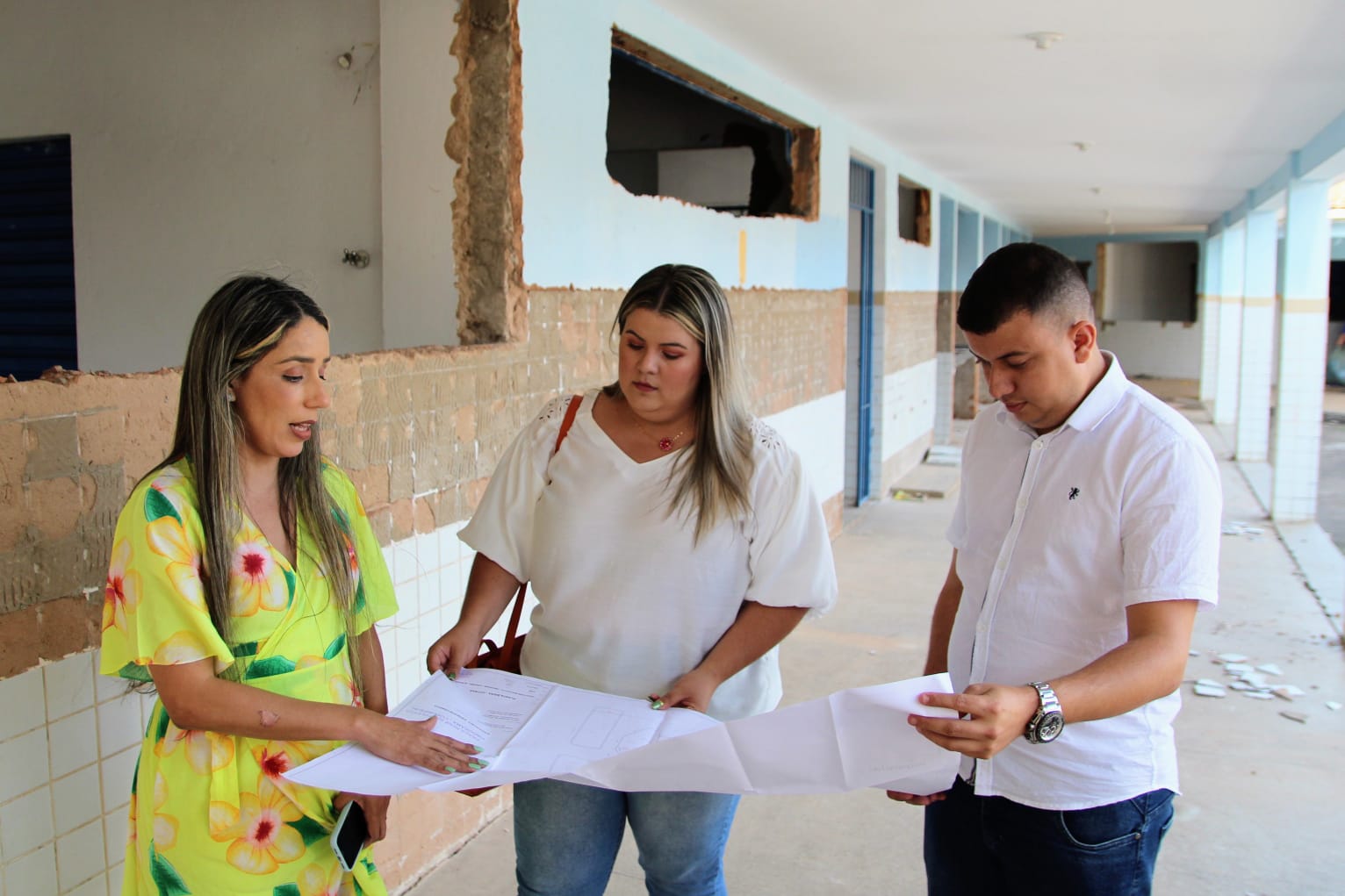 Em manutenção: Equipe técnica visita Escola Professora Maria Zenaide Rocha