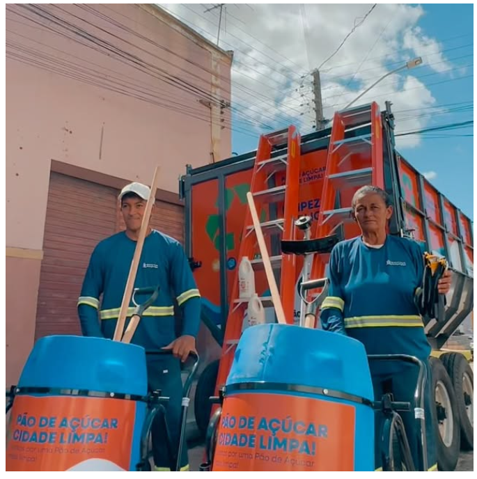 Limpeza Pública recebe novos equipamentos neste feriado do Dia do Trabalhador