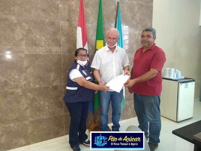 Prefeito Clayton Farias Assina Ordem De Serviço Para Construção De Academia De Saúde Na Cohab
