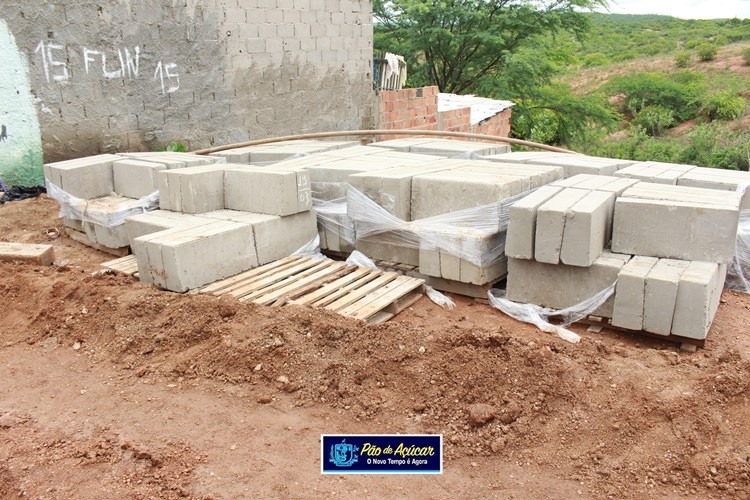 Prefeitura De Pão De Açúcar Inicia Obra De Calçamento No Altinho
