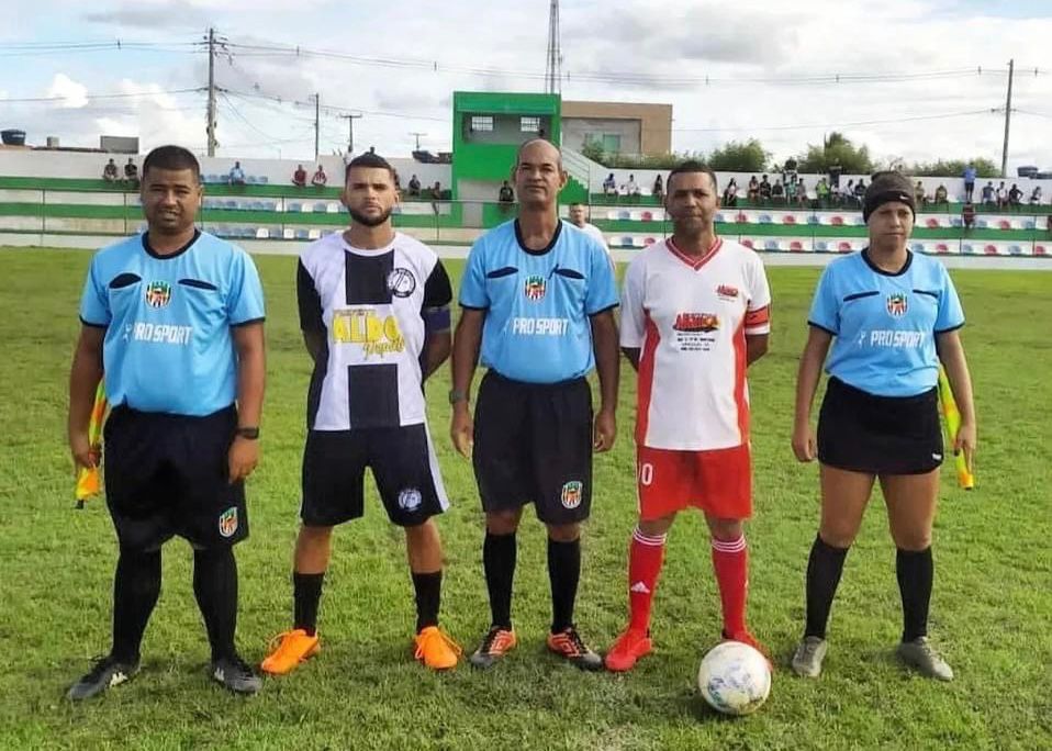 MAIS DOIS JOGOS VÁLIDOS PELAS QUARTAS DE FINAL DA COPA MUNICIPAL DE FUTEBOL