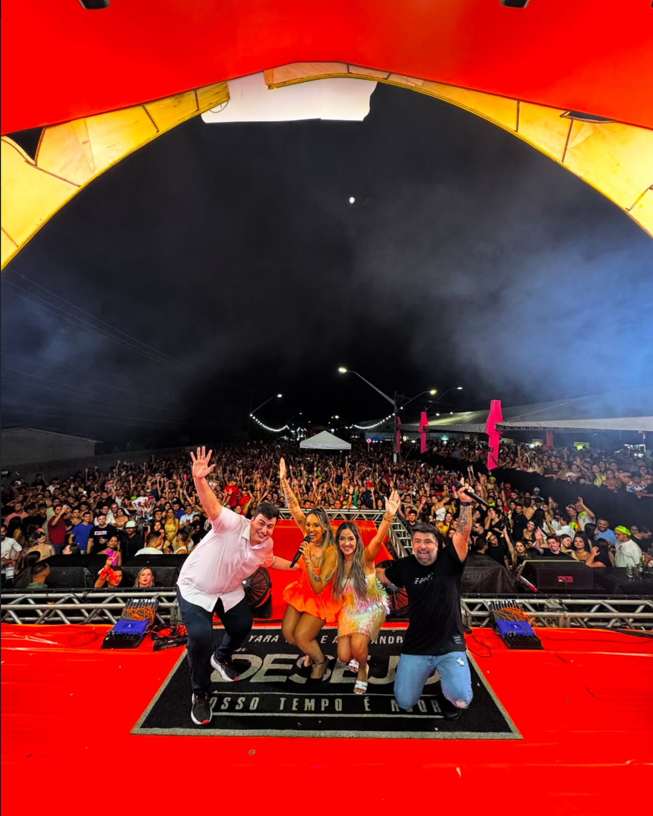 Primeira edição do Festival de Verão Rio Largo celebra o pré-carnaval com multidão de foliões