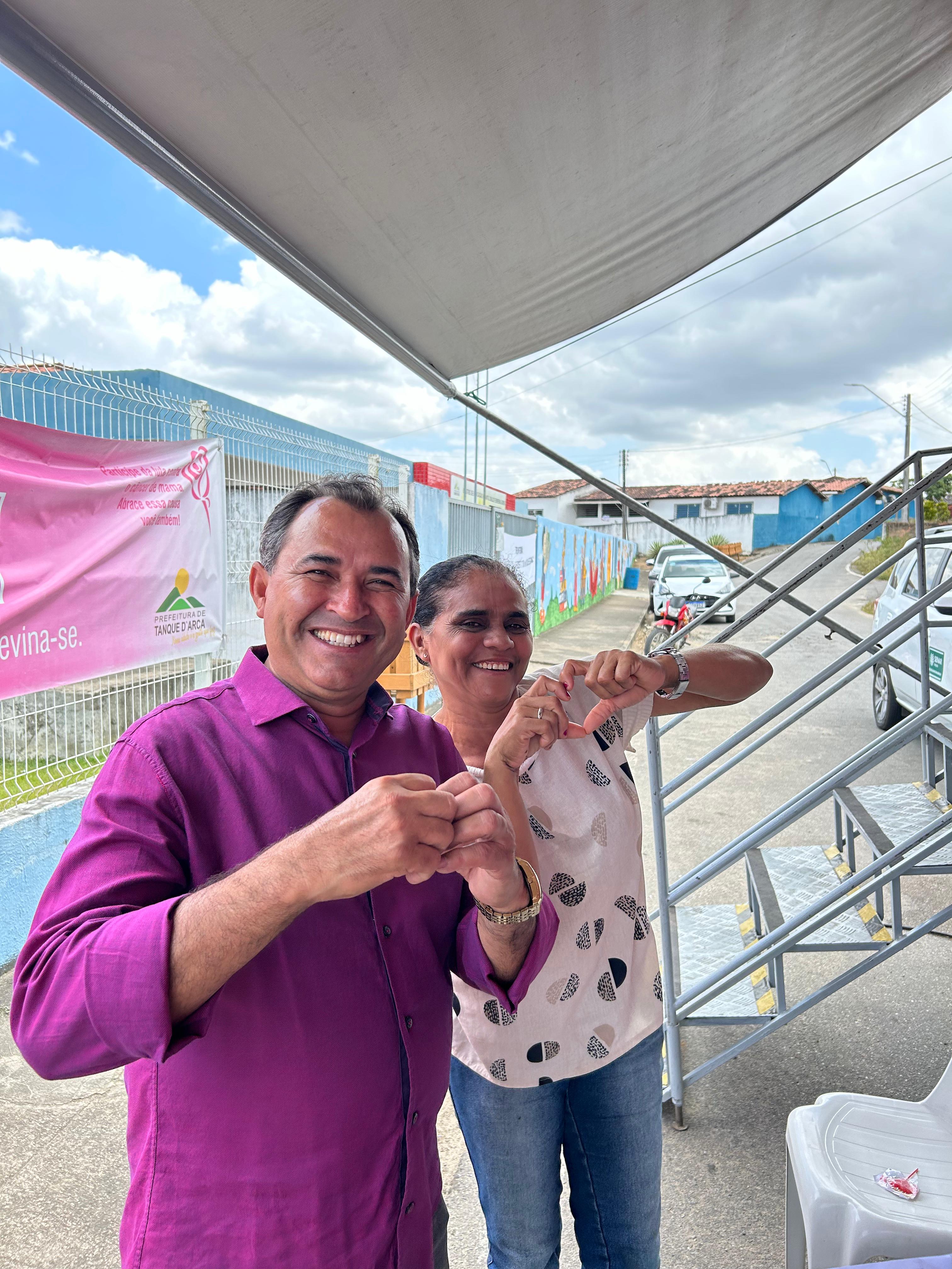 Outubro Rosa é celebrado com ações de prevenção ao câncer
