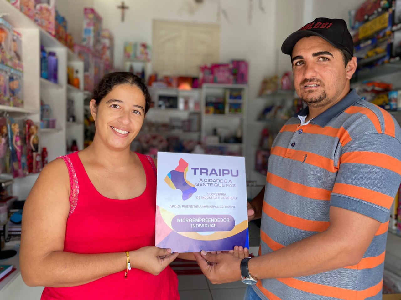 Microempreendedores e autônomos de Traipu beneficiados com auxílio recebem visita da Secretaria de Indústria e Comércio
