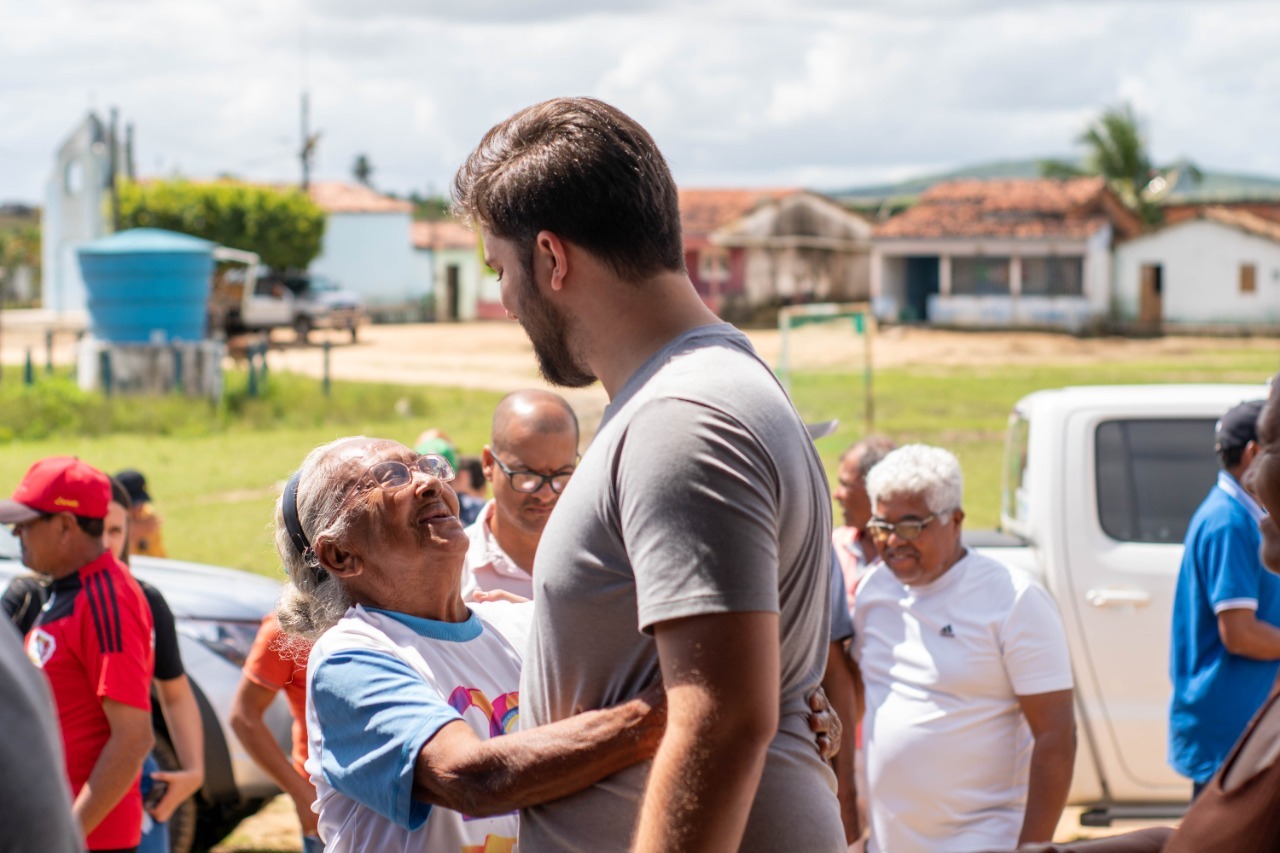 Traipu Carinhoso: Prefeitura realiza entrega de cestas básicas em nove localidades rurais