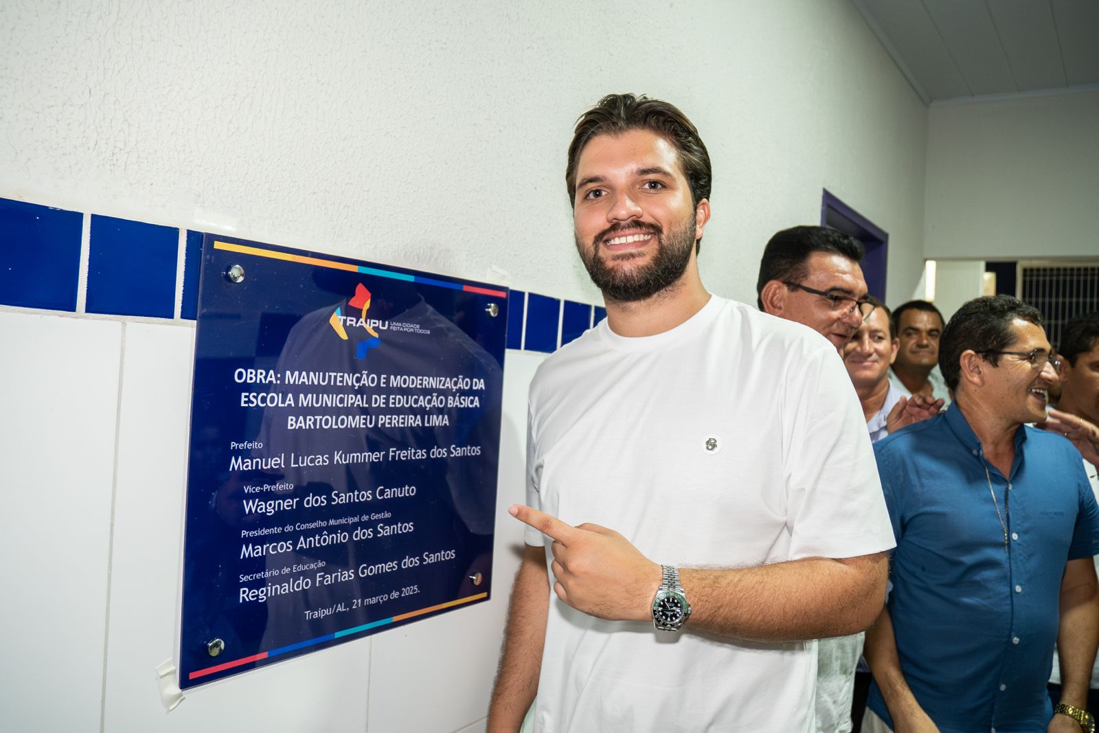 Prefeito Lucas Santos inaugura duas unidades de saúde e uma escola no interior