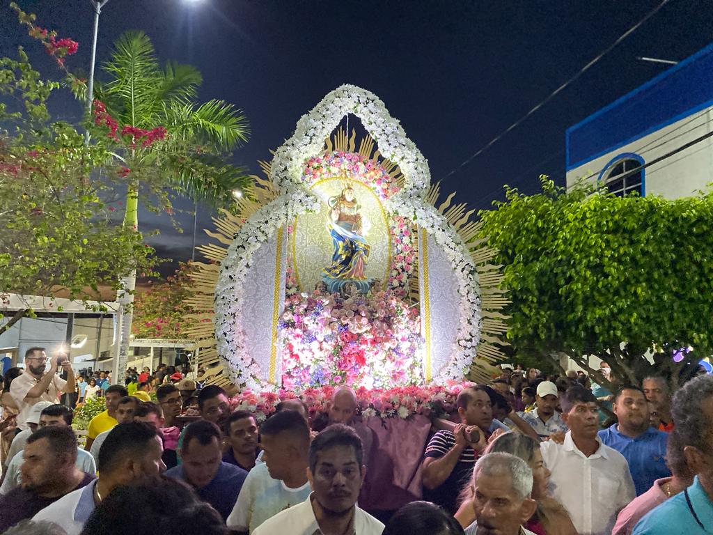 Procissão encerra festa em homenagem a Nossa Senhora do Ó, padroeira de Traipu