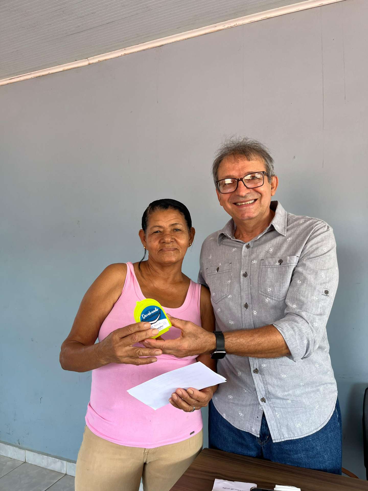 Secretaria de Saúde realiza entrega de próteses dentárias