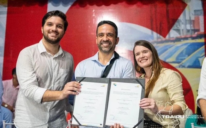 Governo Presente: Traipu inaugura obras e assina ordens de serviços para revitalização da Orla e pavimentação asfáltica de mais de 25km de estrada