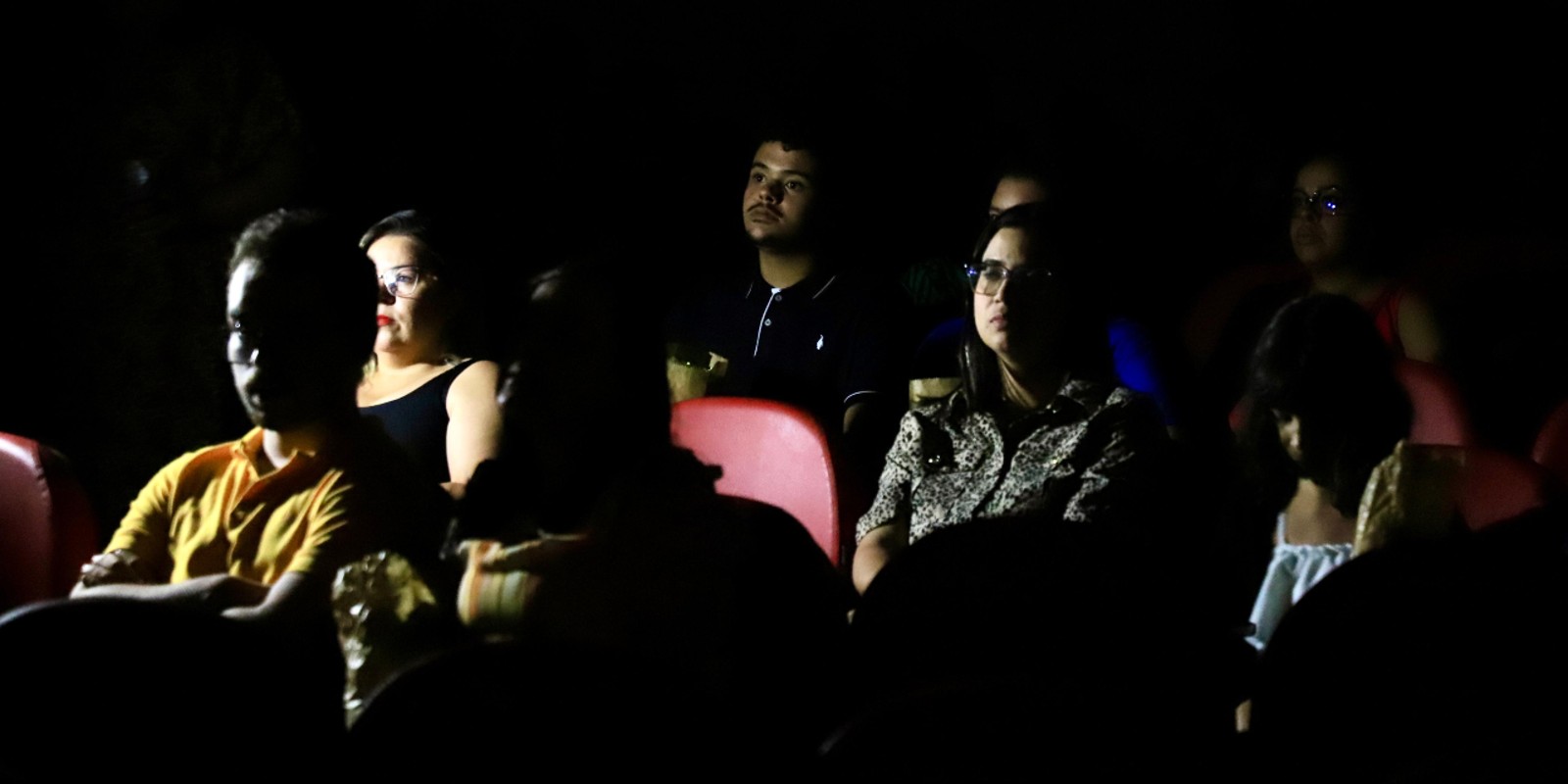 Aberta a temporada de cinema no Centro de Convenções de Viçosa