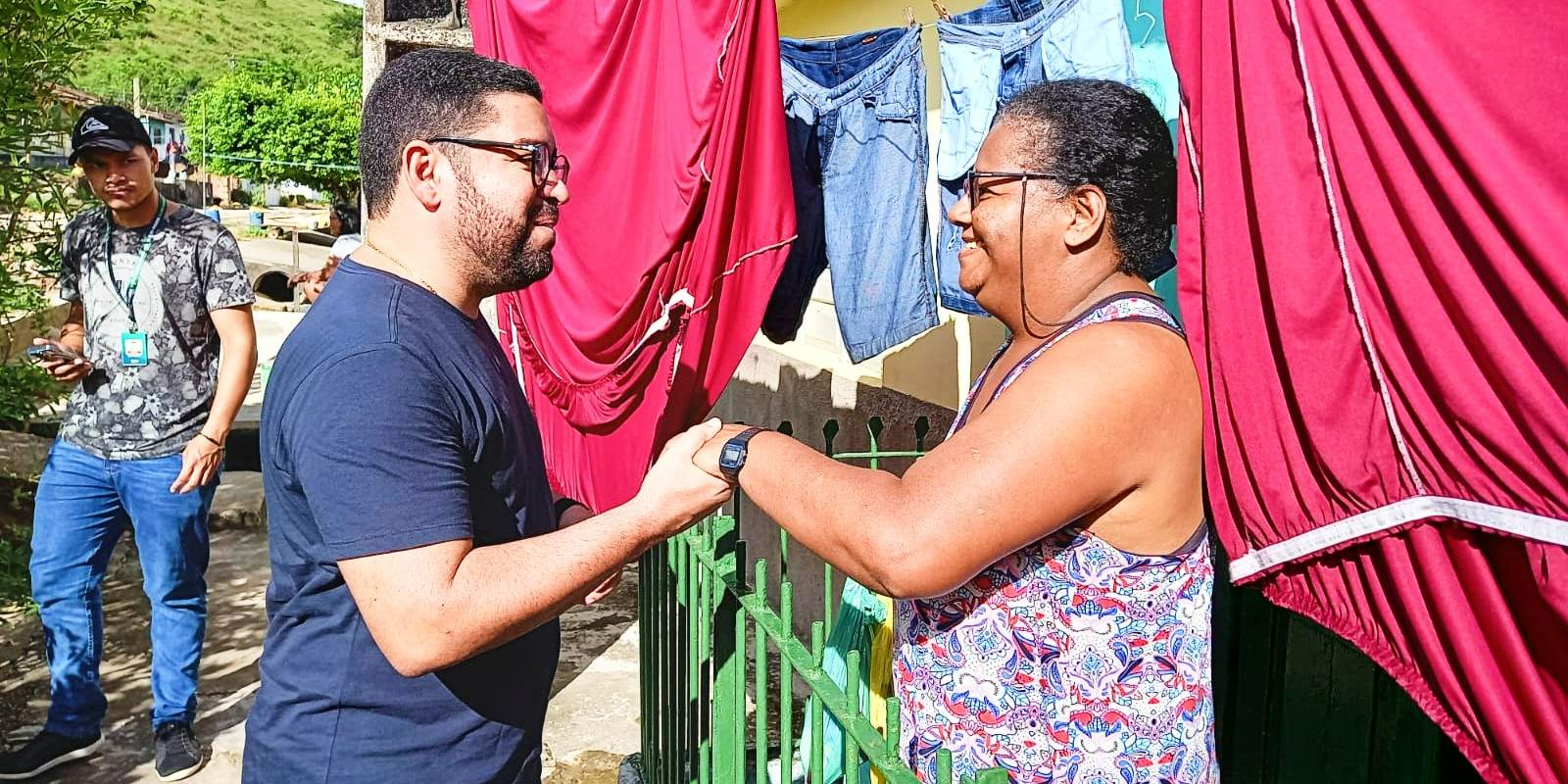 'Semana Santa Feliz' entrega 15 toneladas de alimentos a 4 mil famílias em Viçosa