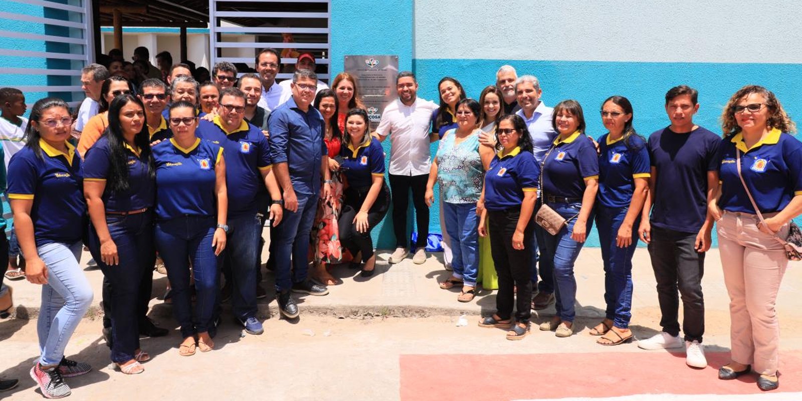 Prefeito de Viçosa anuncia reajuste de 9% aos servidores da Educação