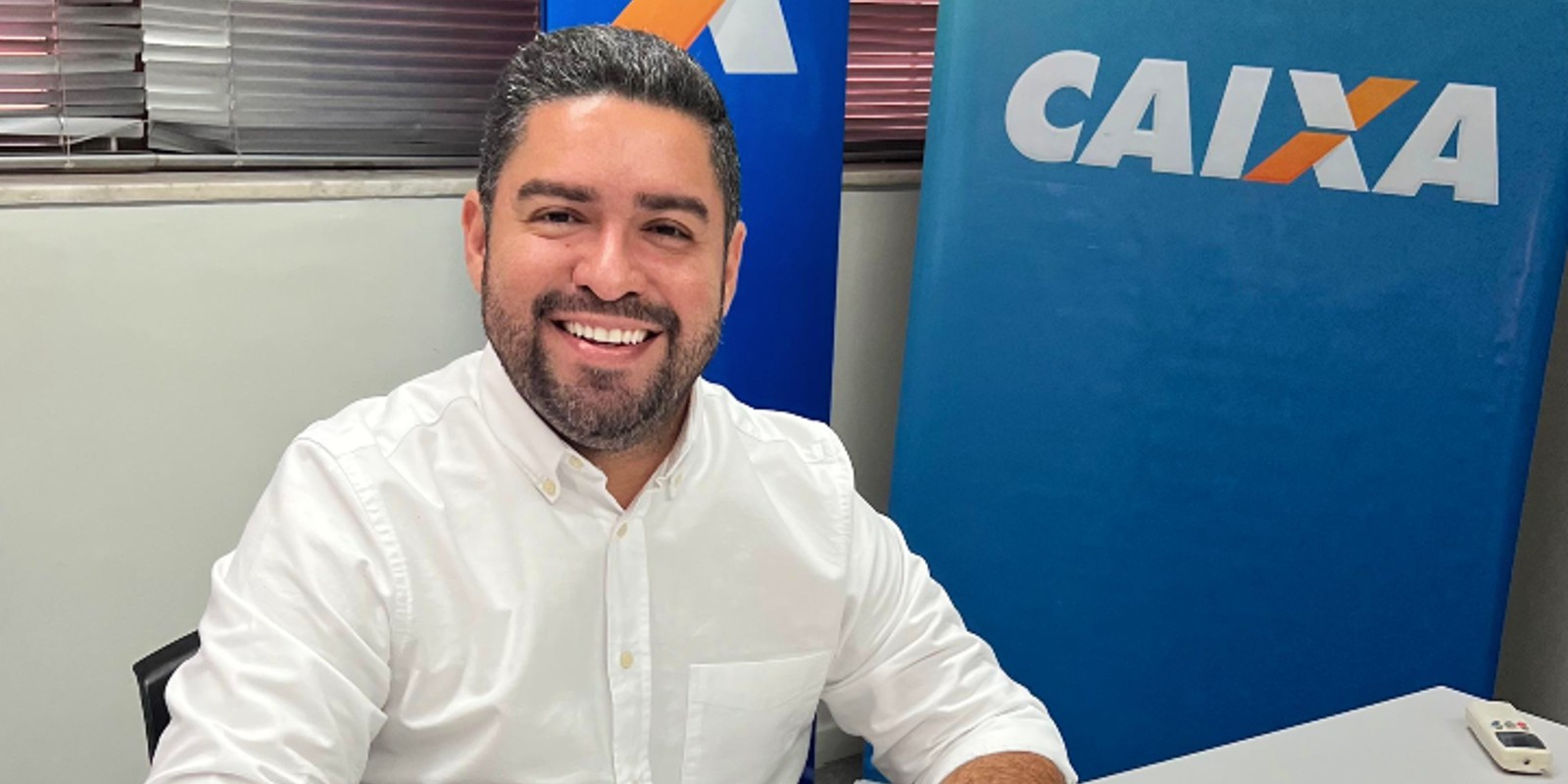Prefeito de Viçosa assina contratos para construção de praças e ampliação do Cemitério Municipal