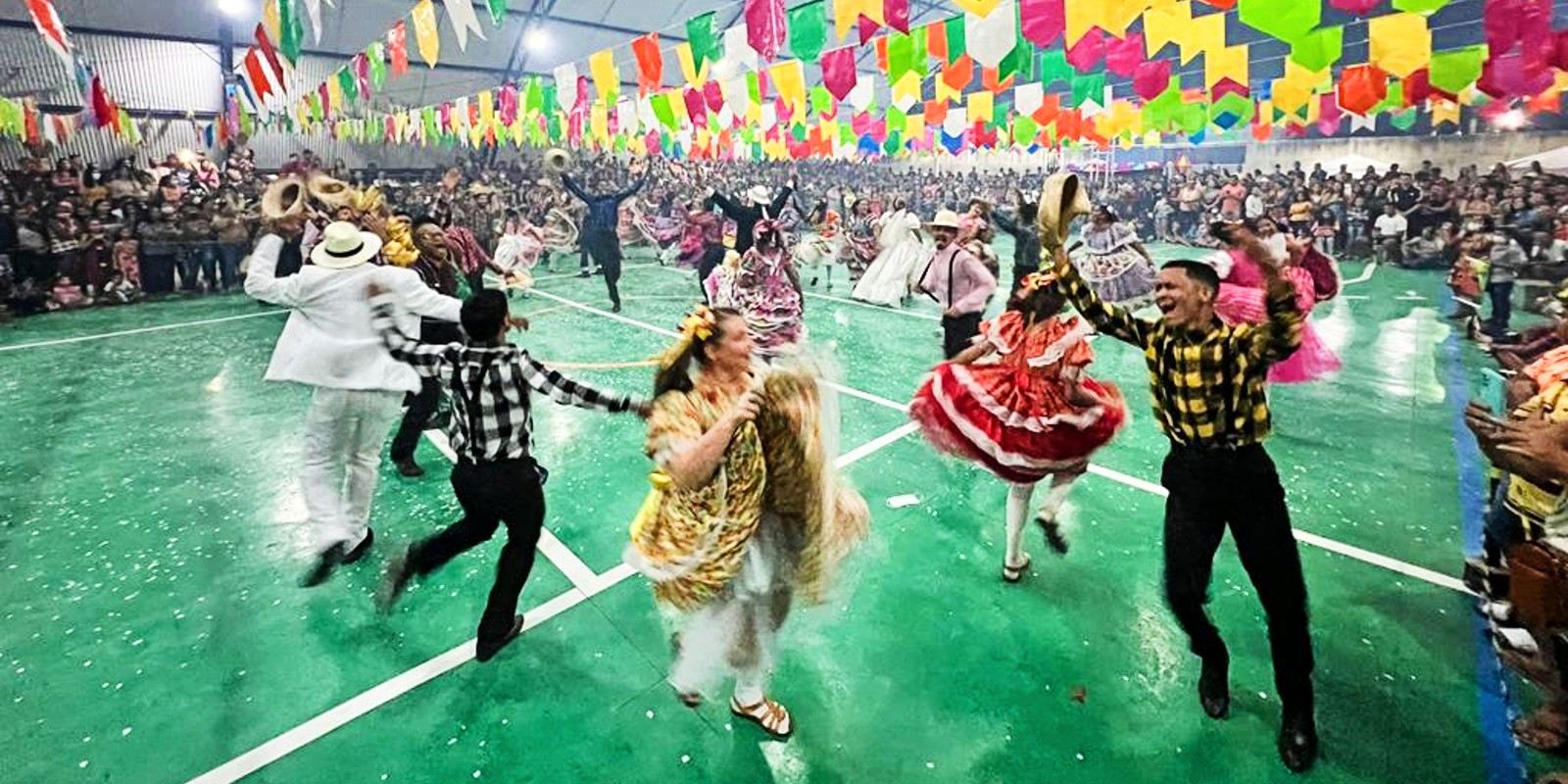 Matutos na Cidade vence o Concurso de Quadrilhas Juninas de Viçosa